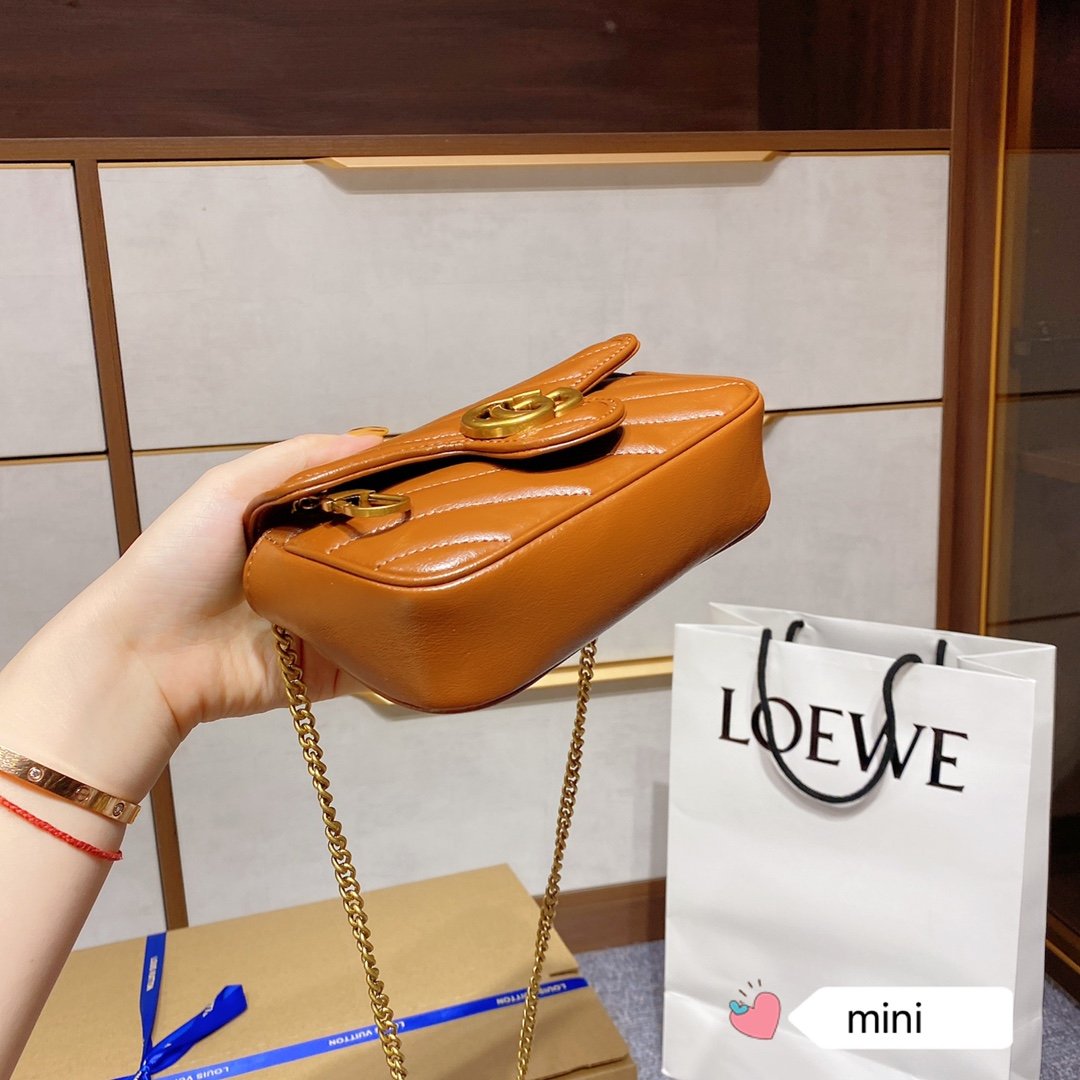 Gucci Arrival Handbag Style 38