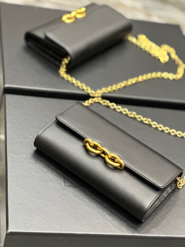 Yves Saint Laurent - Bags