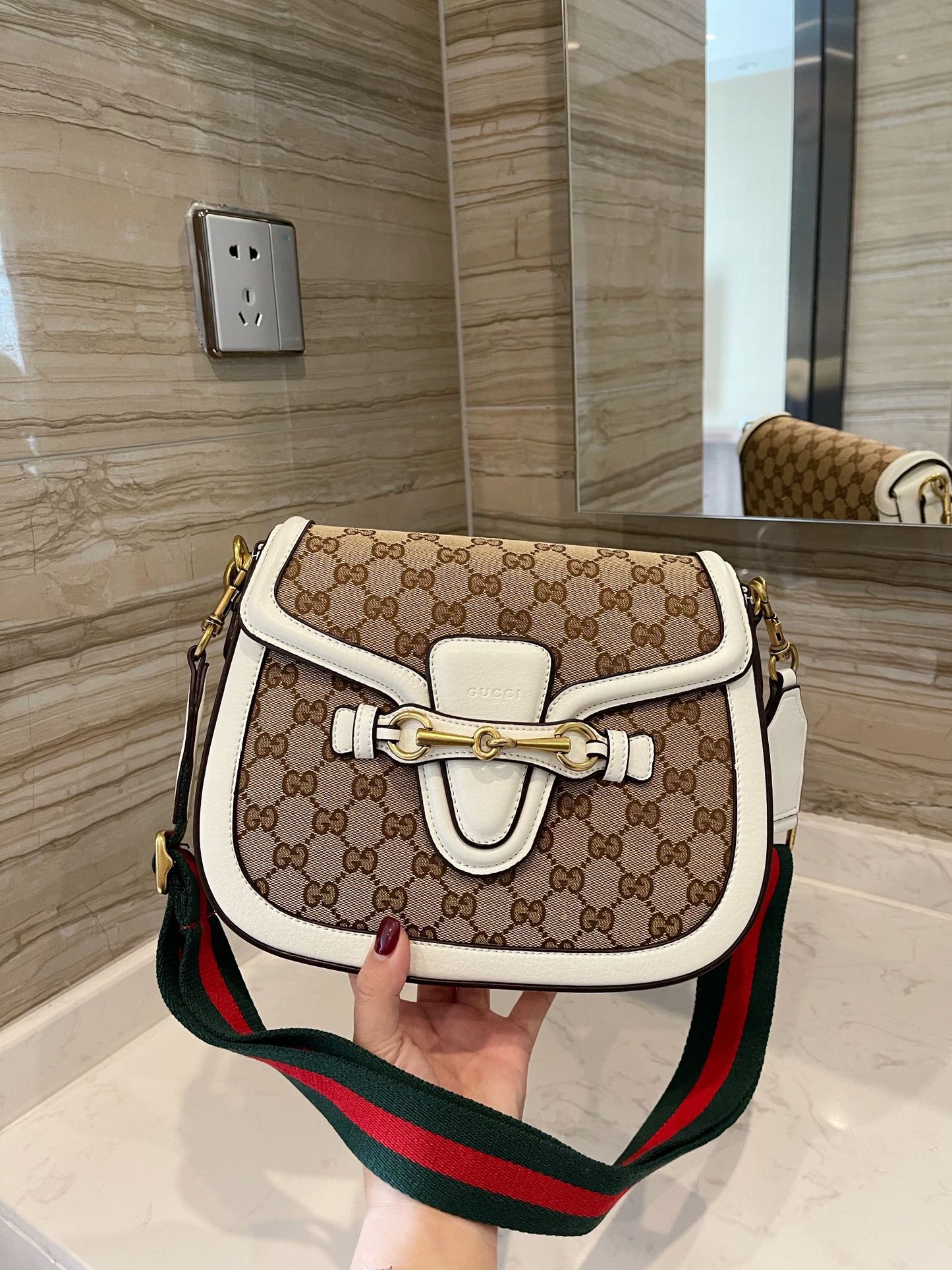 Gucci Arrival Handbag Style 102