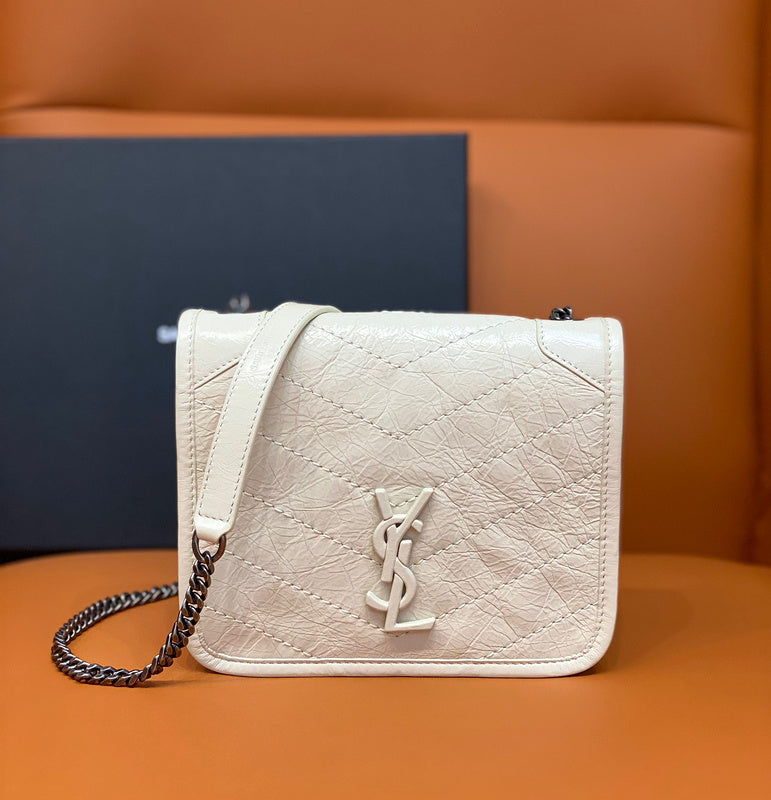 Yves Saint Laurent - Bags