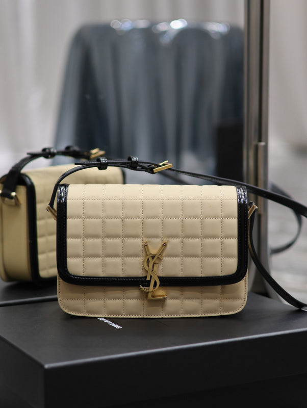 Yves Saint Laurent - Bags