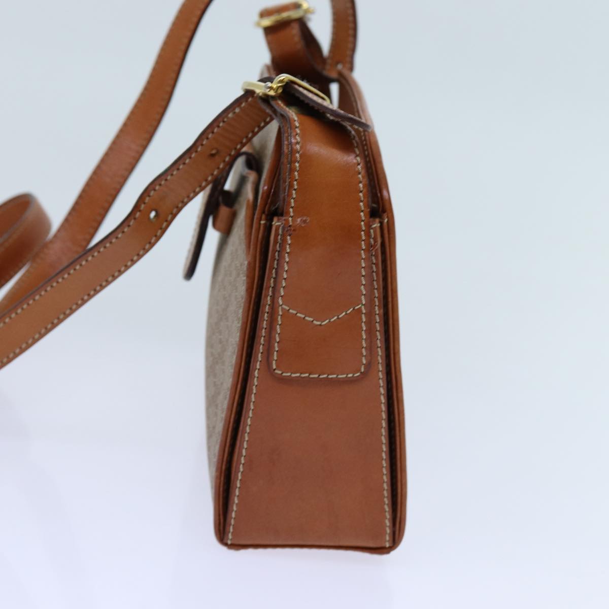Luxury CELINE Macadam Canvas Shoulder Bag Beige 71426