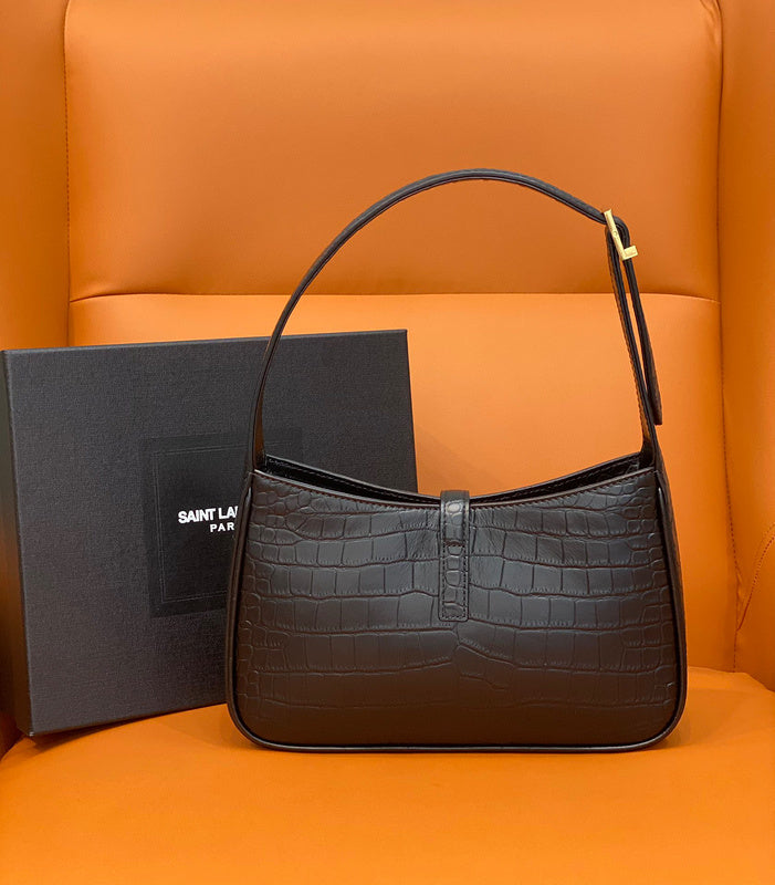 Yves Saint Laurent - Bags