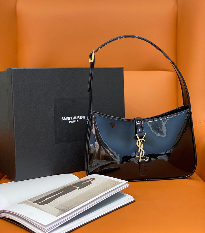 Yves Saint Laurent - Bags