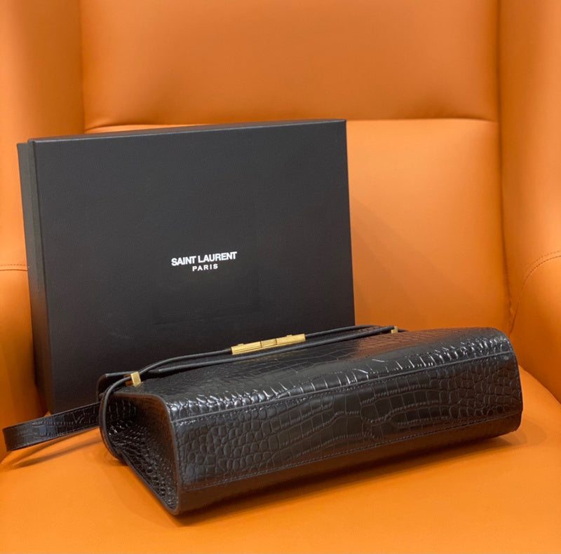 Yves Saint Laurent - Bags