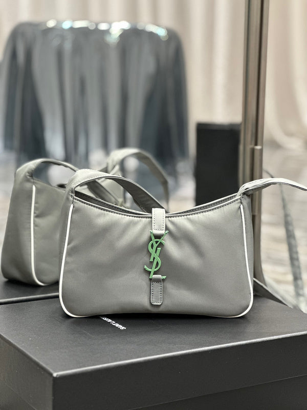 Yves Saint Laurent - Bags