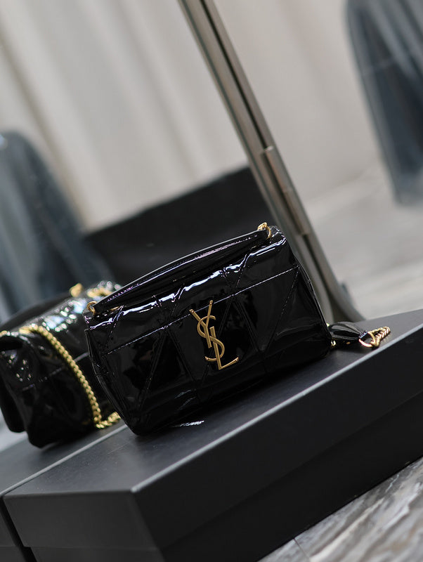 Yves Saint Laurent - Bags