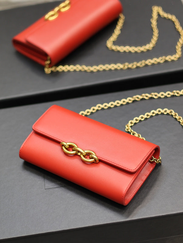 Yves Saint Laurent - Bags