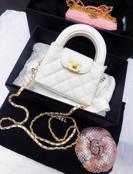 Chanel 24P Mini o Kelly white Quilted Calfskin Brushed Gold Hardware