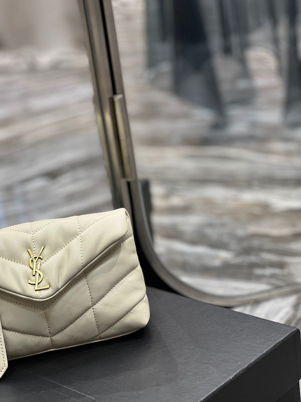 Yves Saint Laurent - Bags