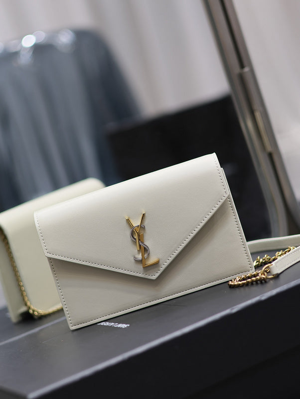 Yves Saint Laurent - Bags