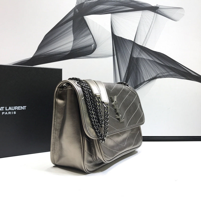 Yves Saint Laurent - Bags