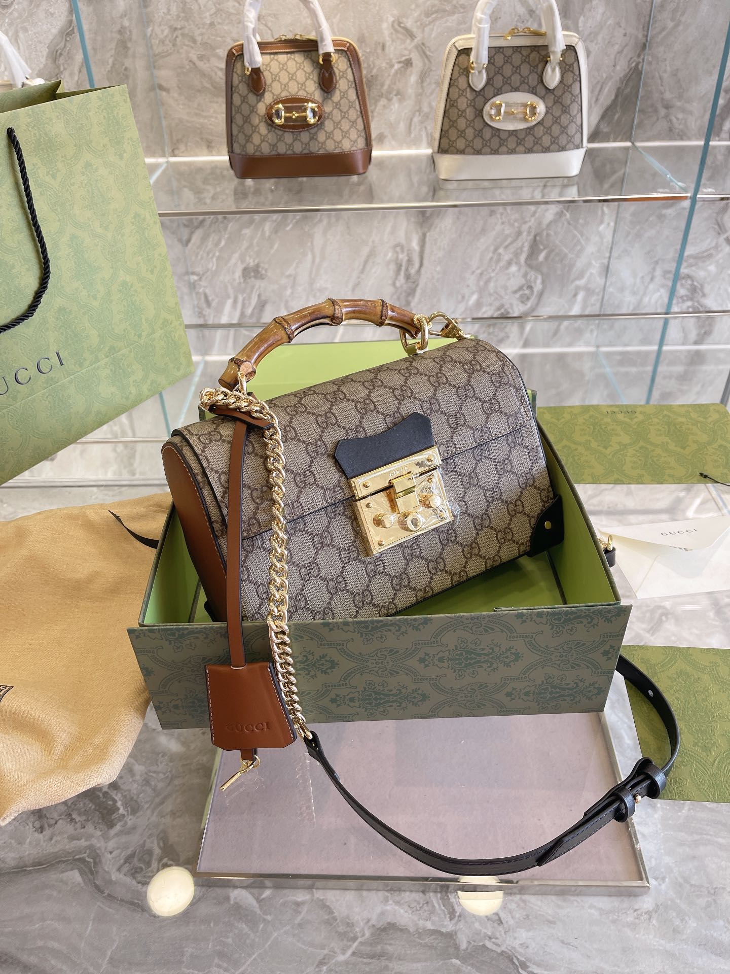 Gucci Arrival Handbag Style 111
