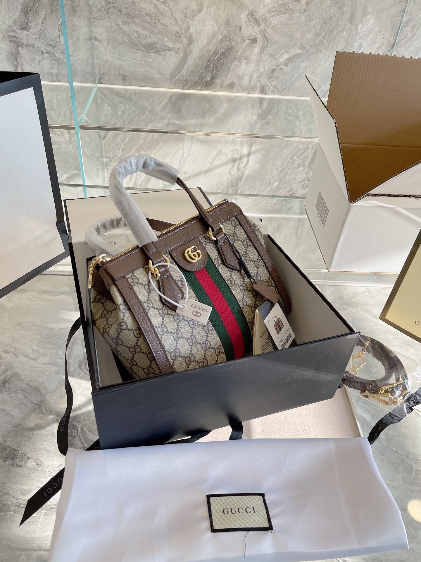 Gucci Arrival Handbag Style 81