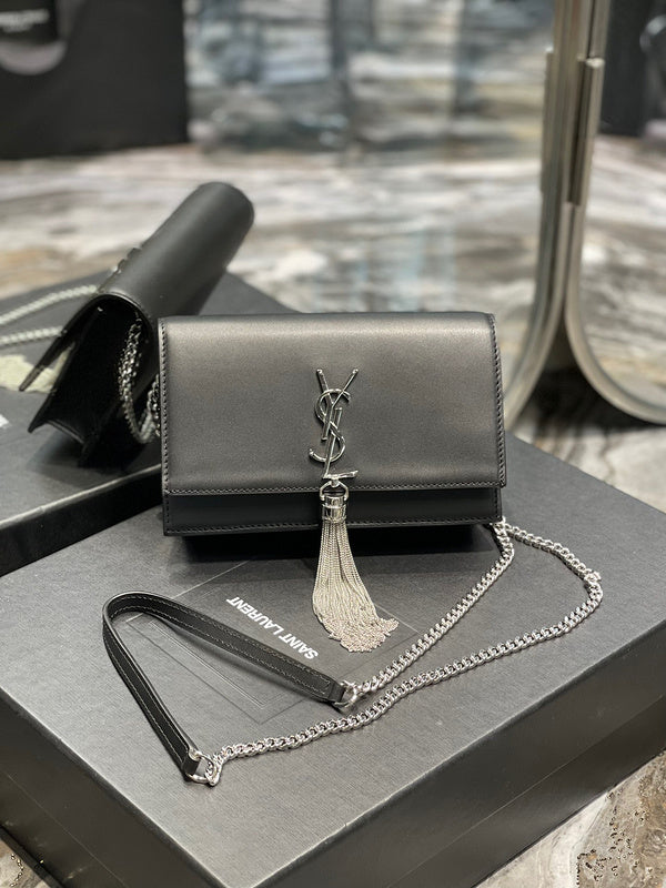 Yves Saint Laurent - Bags