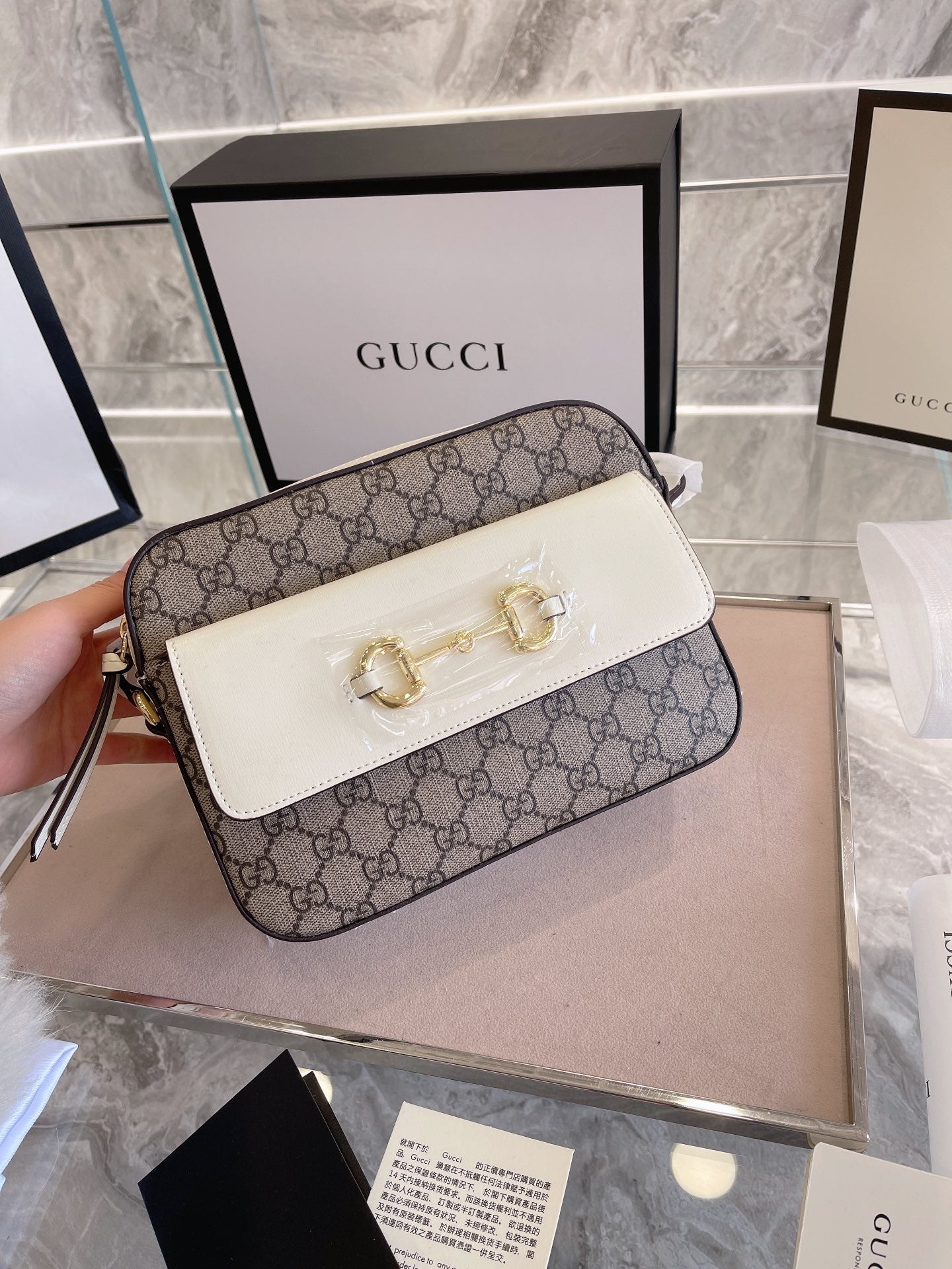 Gucci Arrival Handbag Style 16