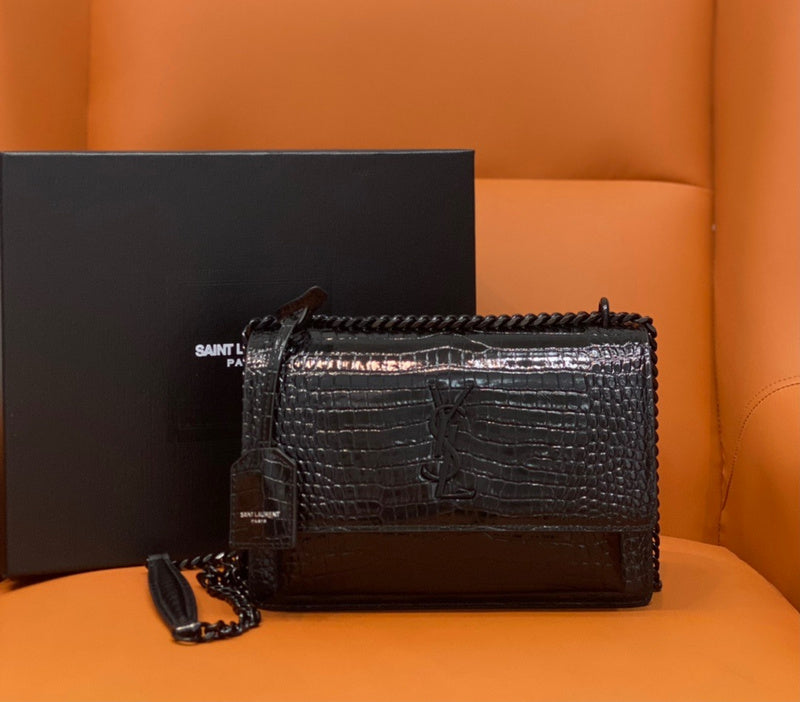 Yves Saint Laurent - Bags