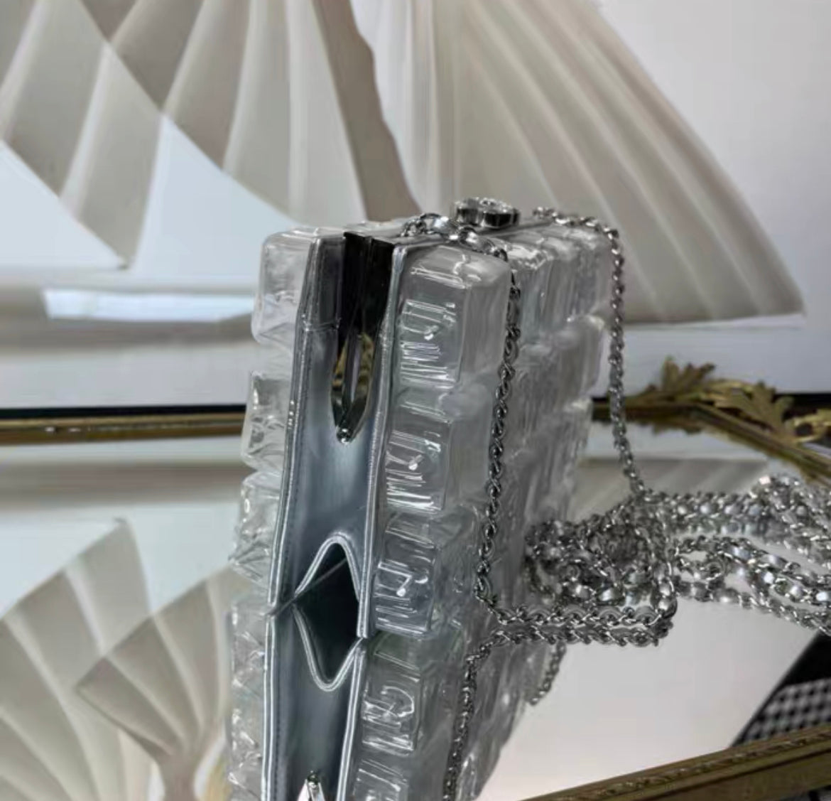 Chanel Fall/Winter 2010 Limited Edition Ice Cube MinaudiÃ¨re