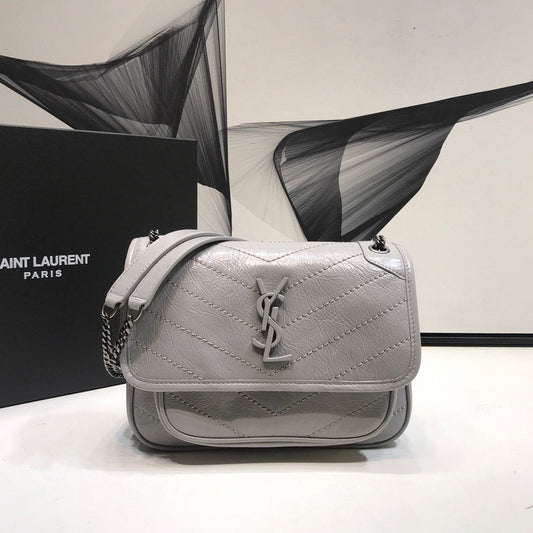 Yves Saint Laurent - Bags