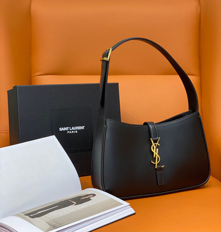 Yves Saint Laurent - Bags