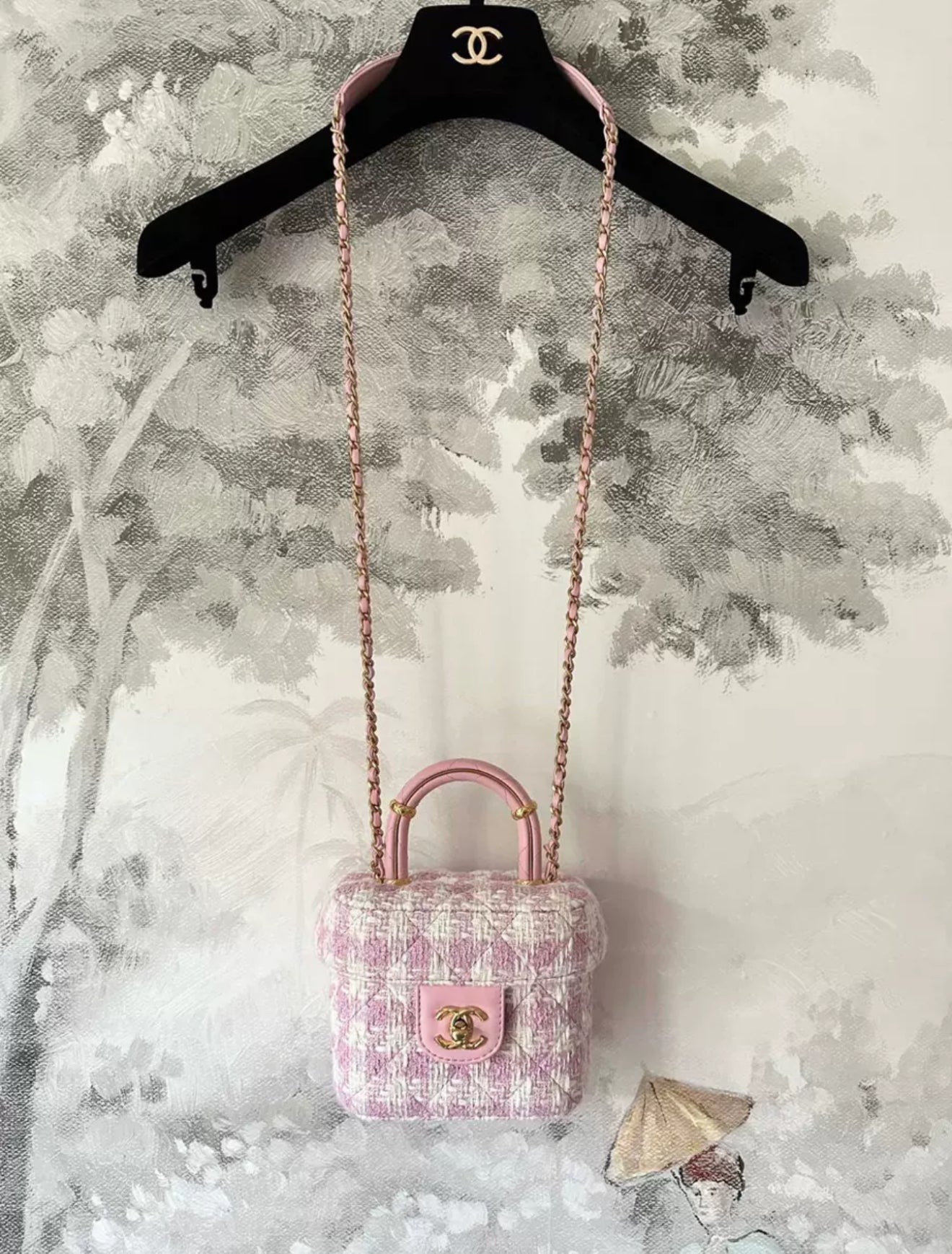 Chanel 23S Pink/Ecru Tweed Small Vanity Case