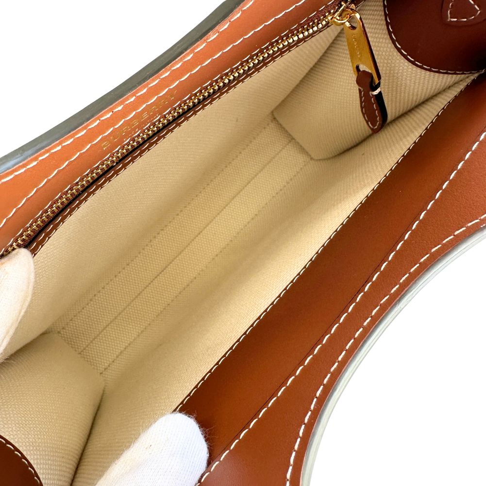BURBERRY Handbag