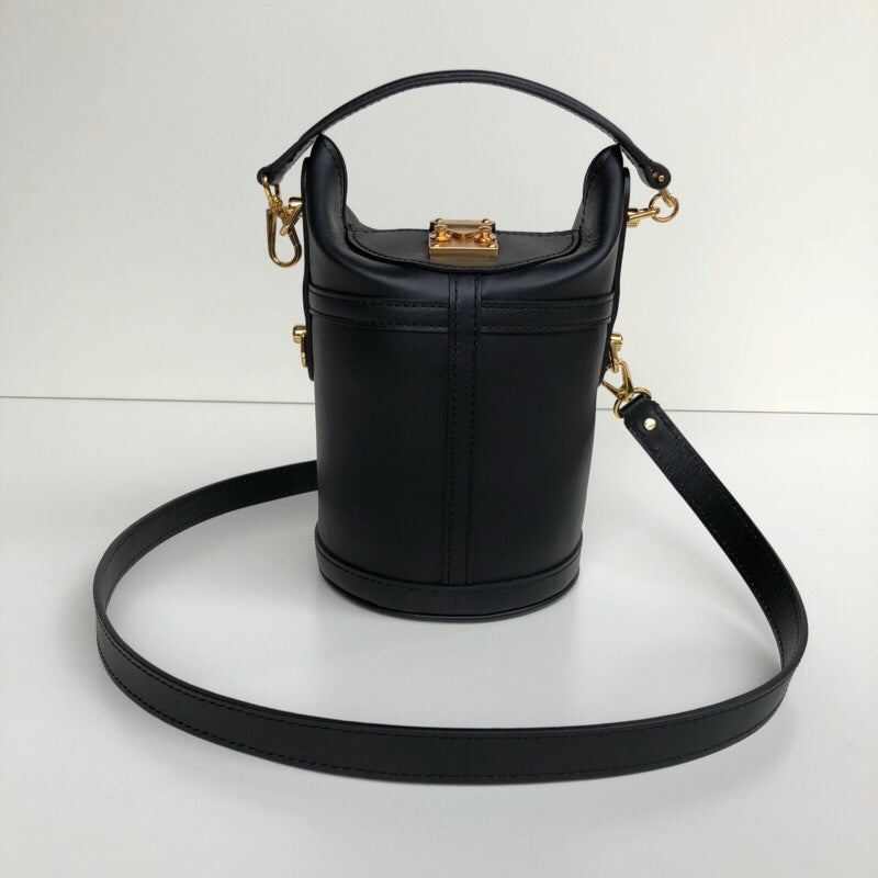 Louis Vuitton Luxury Bags 2049