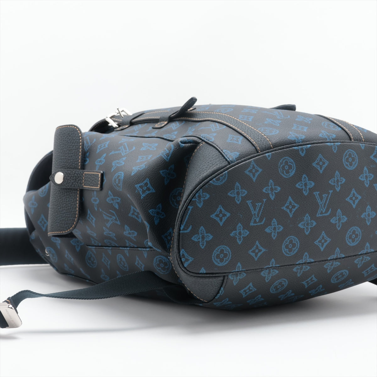 Louis Vuitton LV Fall Collection Christopher MM M46338