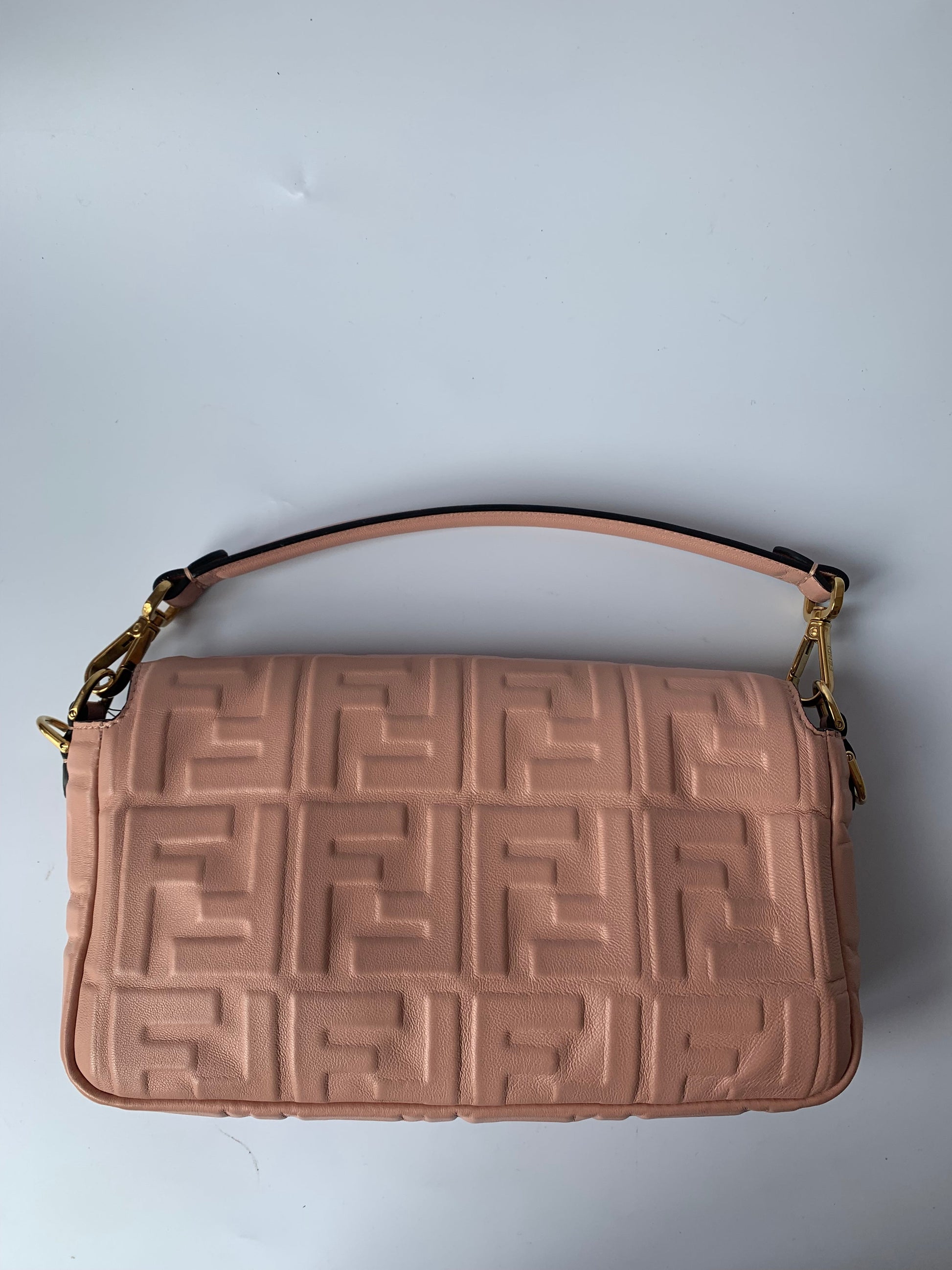 FENDI Baguette Rosa Bourbon Pink Leather 3D FF Motif Crossbody bag