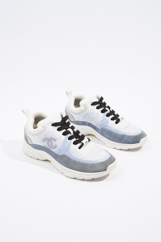 Chanel CC Logo Light Blue White Fabric EU 36 UK 3