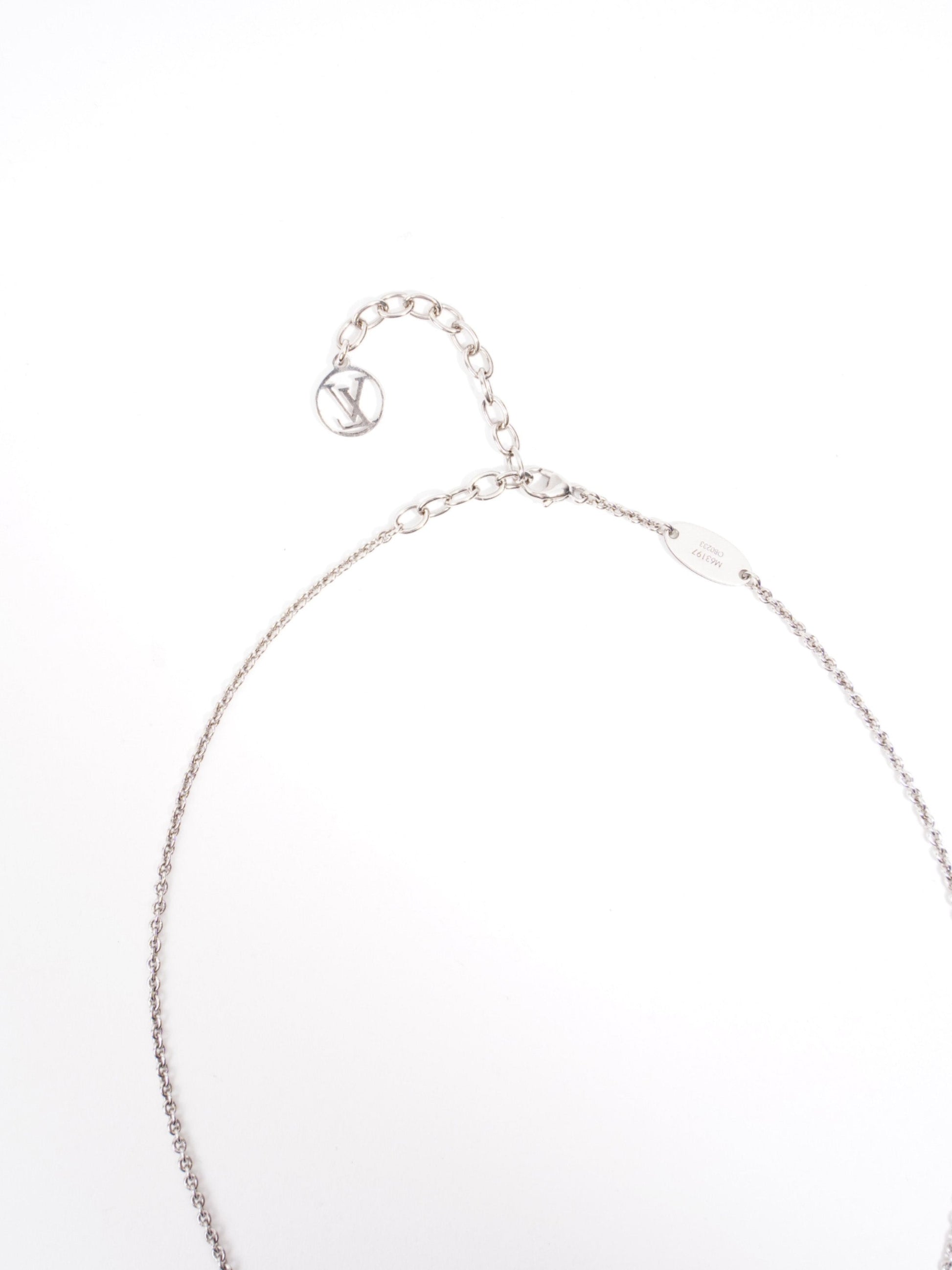 Louis Vuitton Essential V Necklace Silver Gold Plated 45cm
