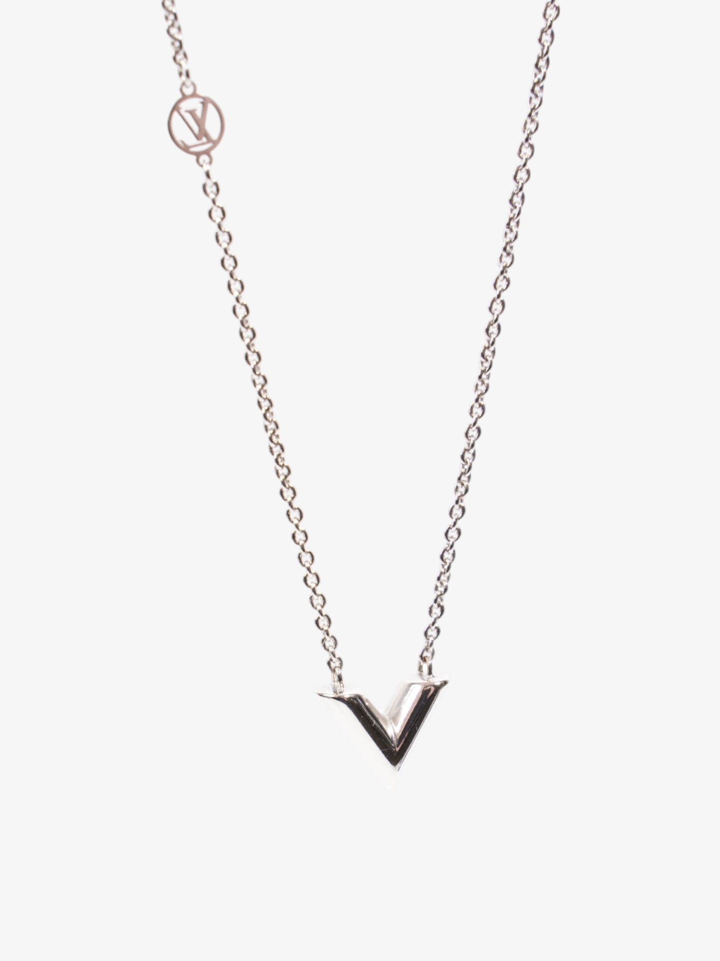 Louis Vuitton Essential V Necklace Silver Gold Plated 45cm