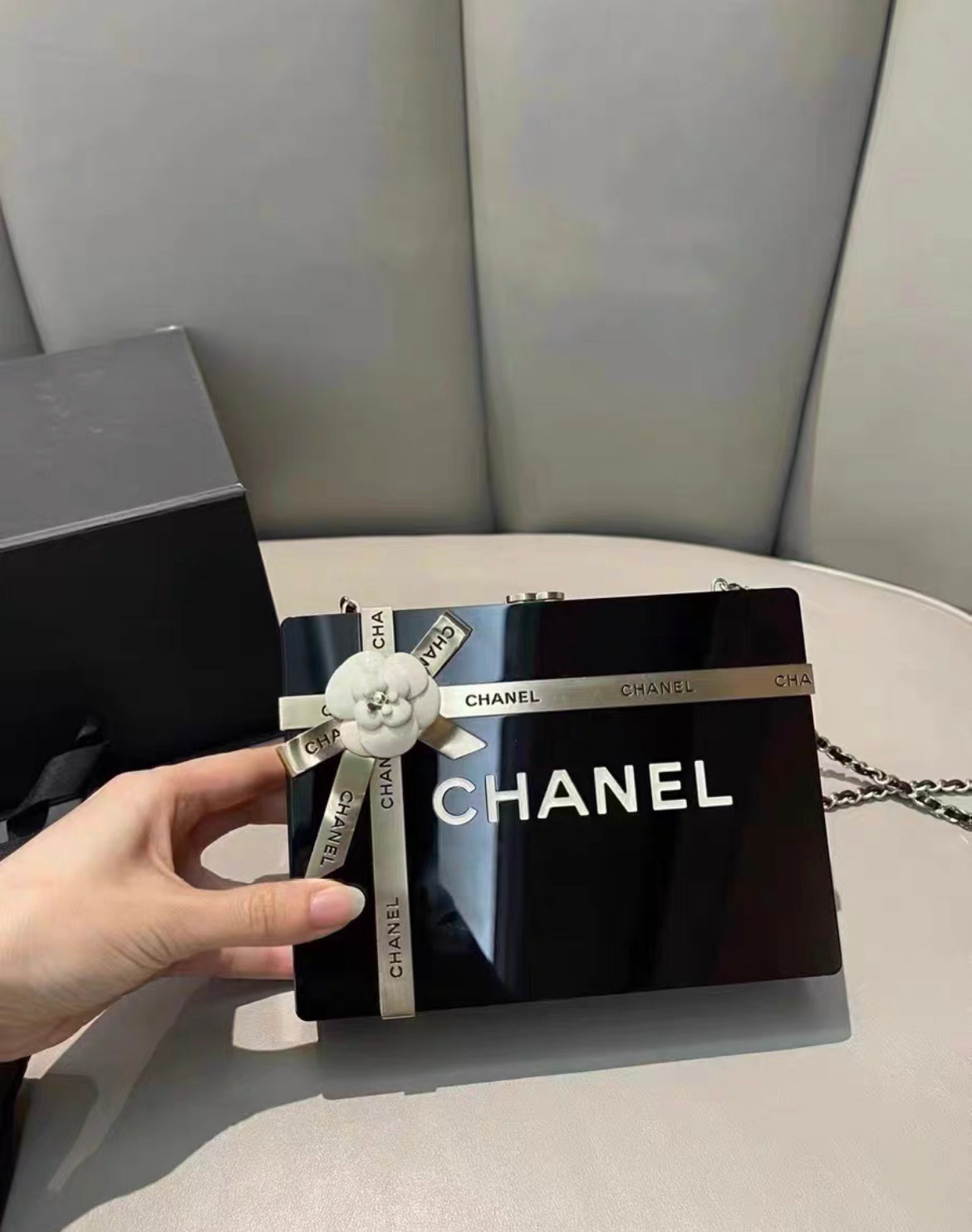 Chanel 2017 Gift Box MinaudiÃ¨re