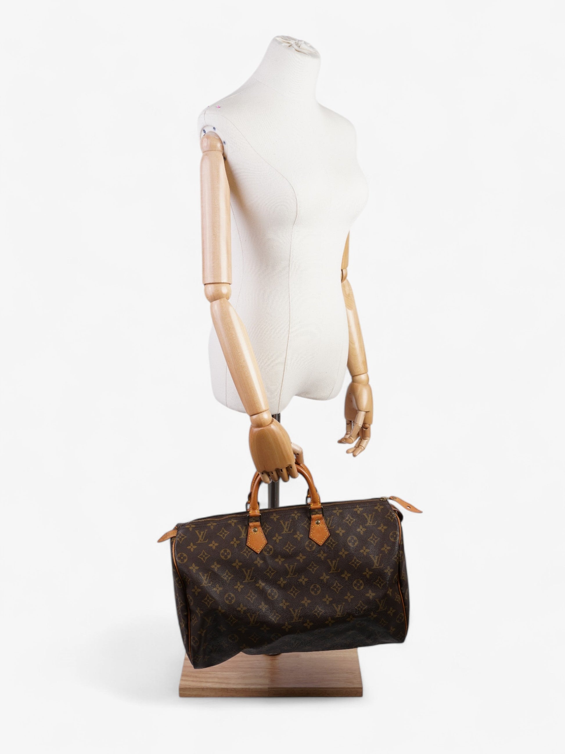 Louis Vuitton Speedy Bandouliere 40 Monogram / Brown Coated Canvas 40