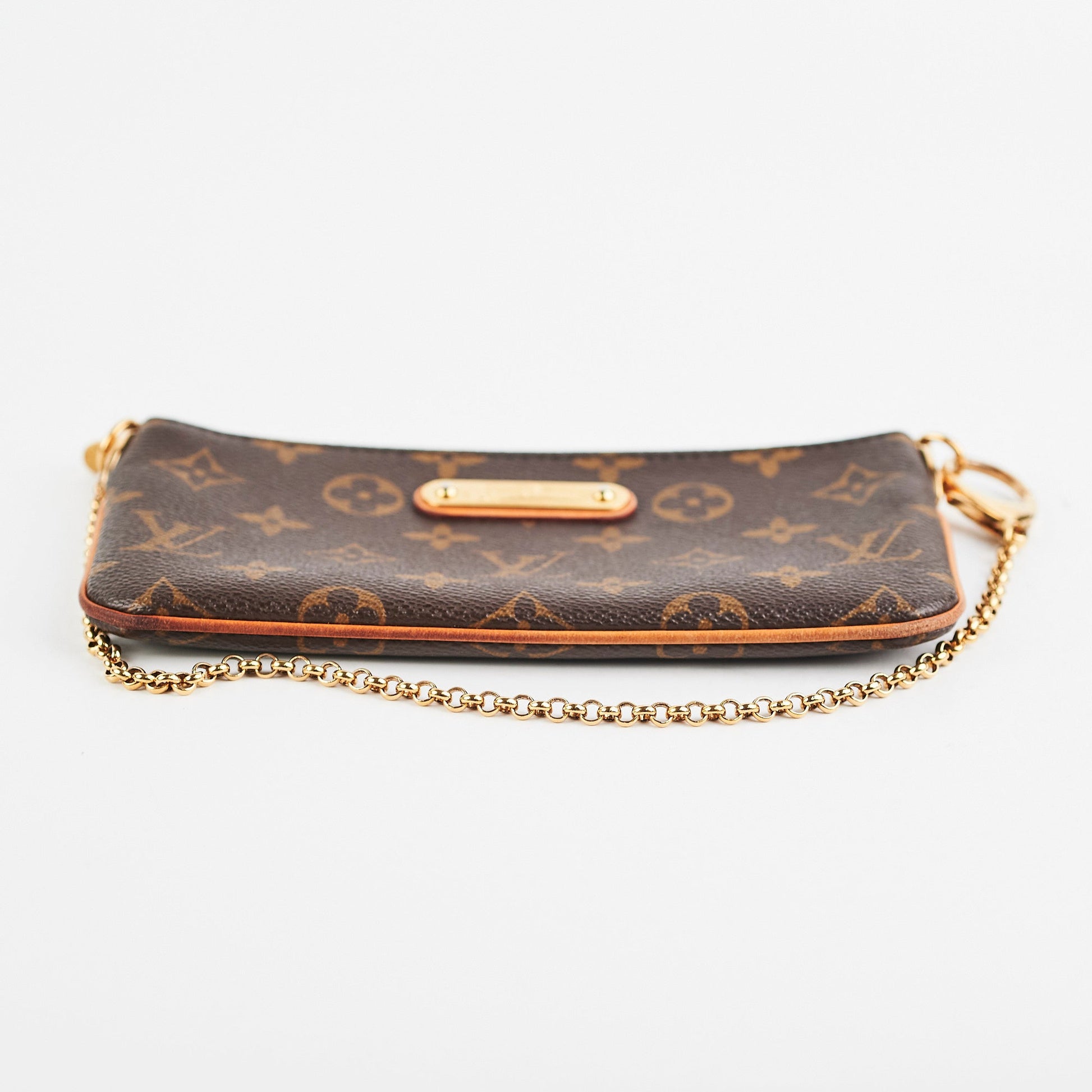 Louis Vuitton Pochette Milla MM Monogram