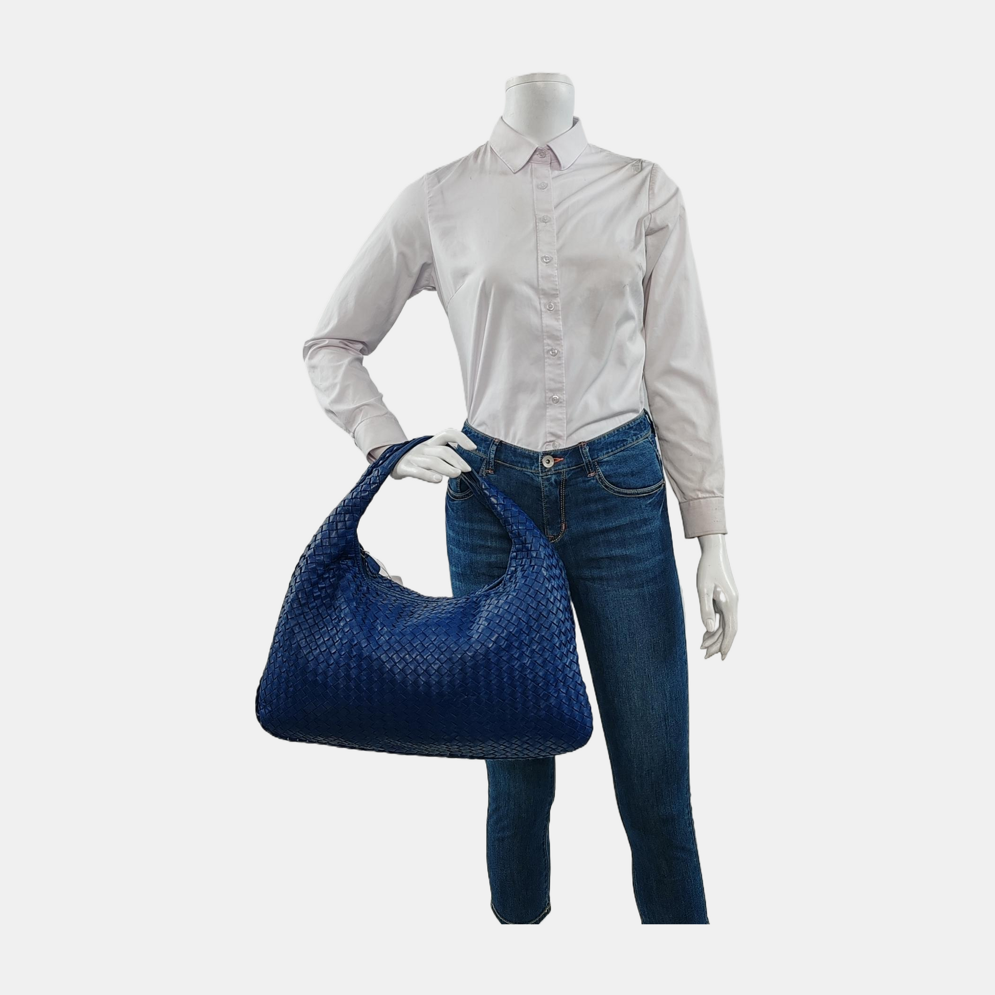 Bottega Veneta Veneta Hobo Large Navy Intrecciato Leather Bag 48cm