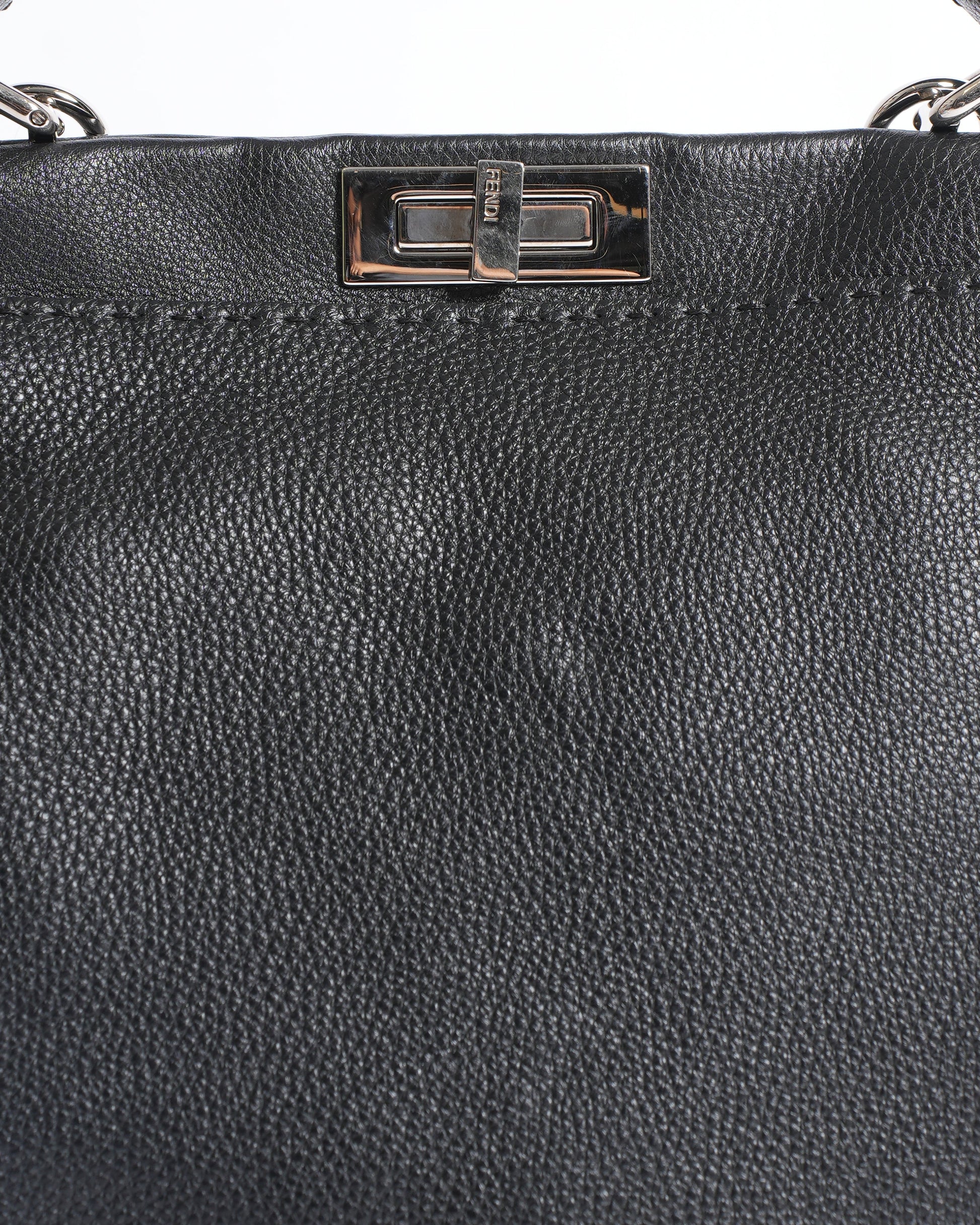 Fendi Peekaboo Leather Handbag In Black