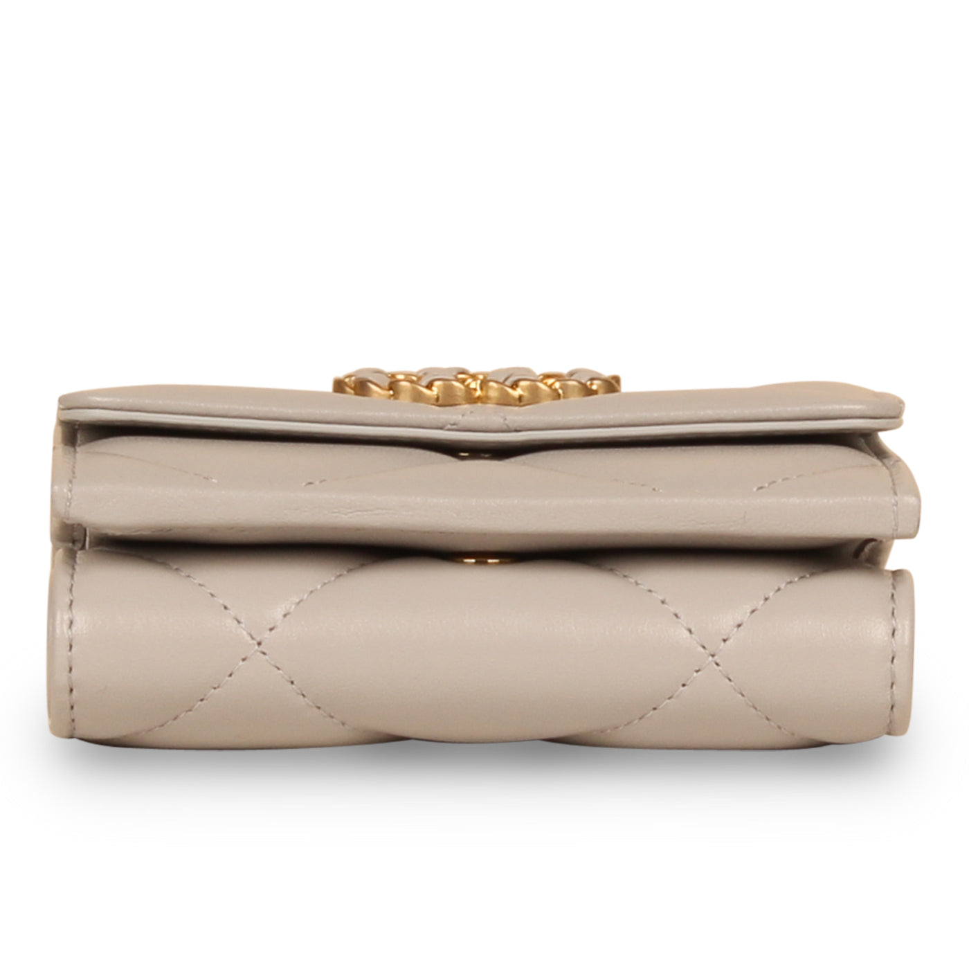 Chanel Chanel 19 Flap Purse