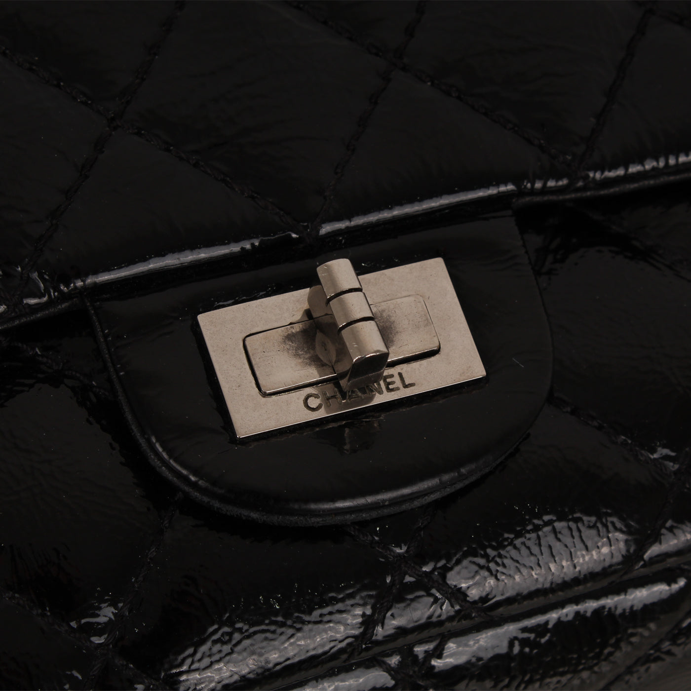 Chanel 2.55 Re-Issue 226