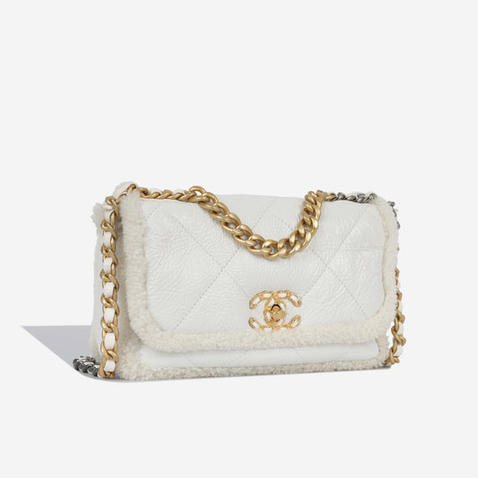 Chanel Chanel 19 - Shearling