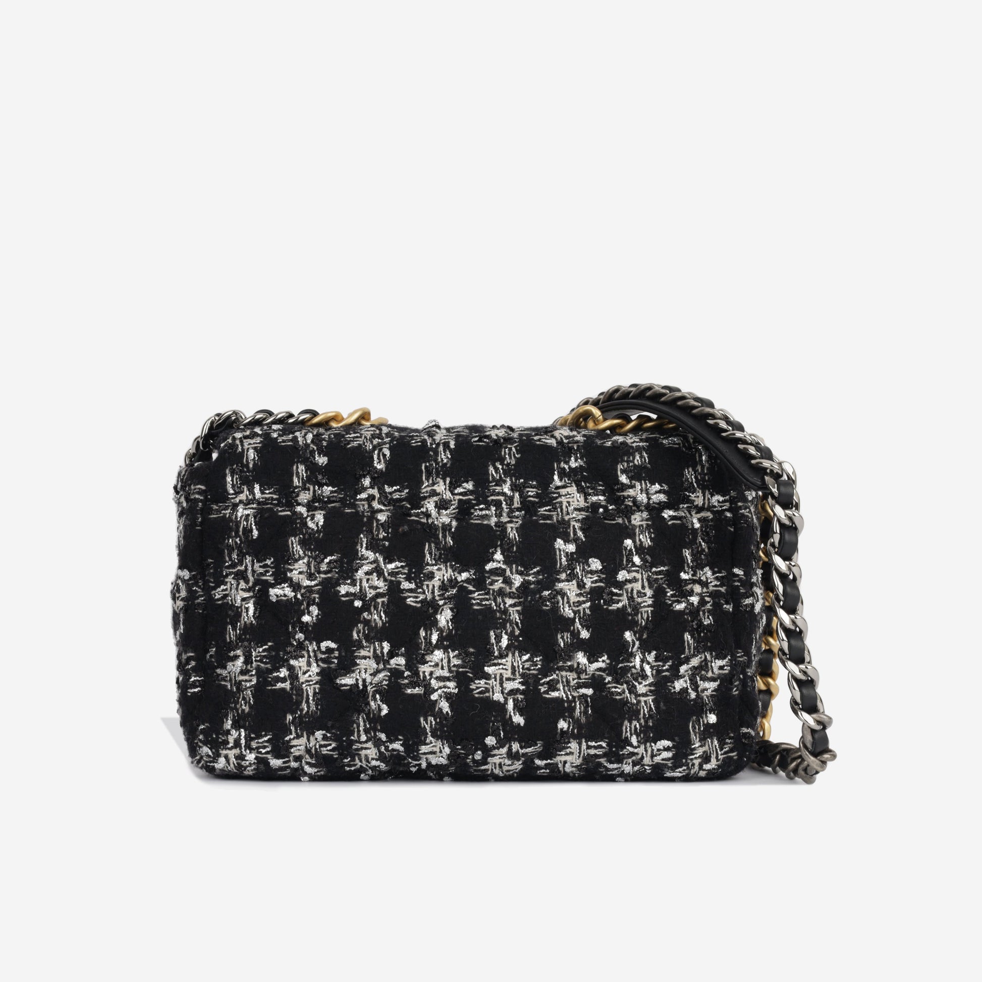 Chanel Chanel 19 - Small
