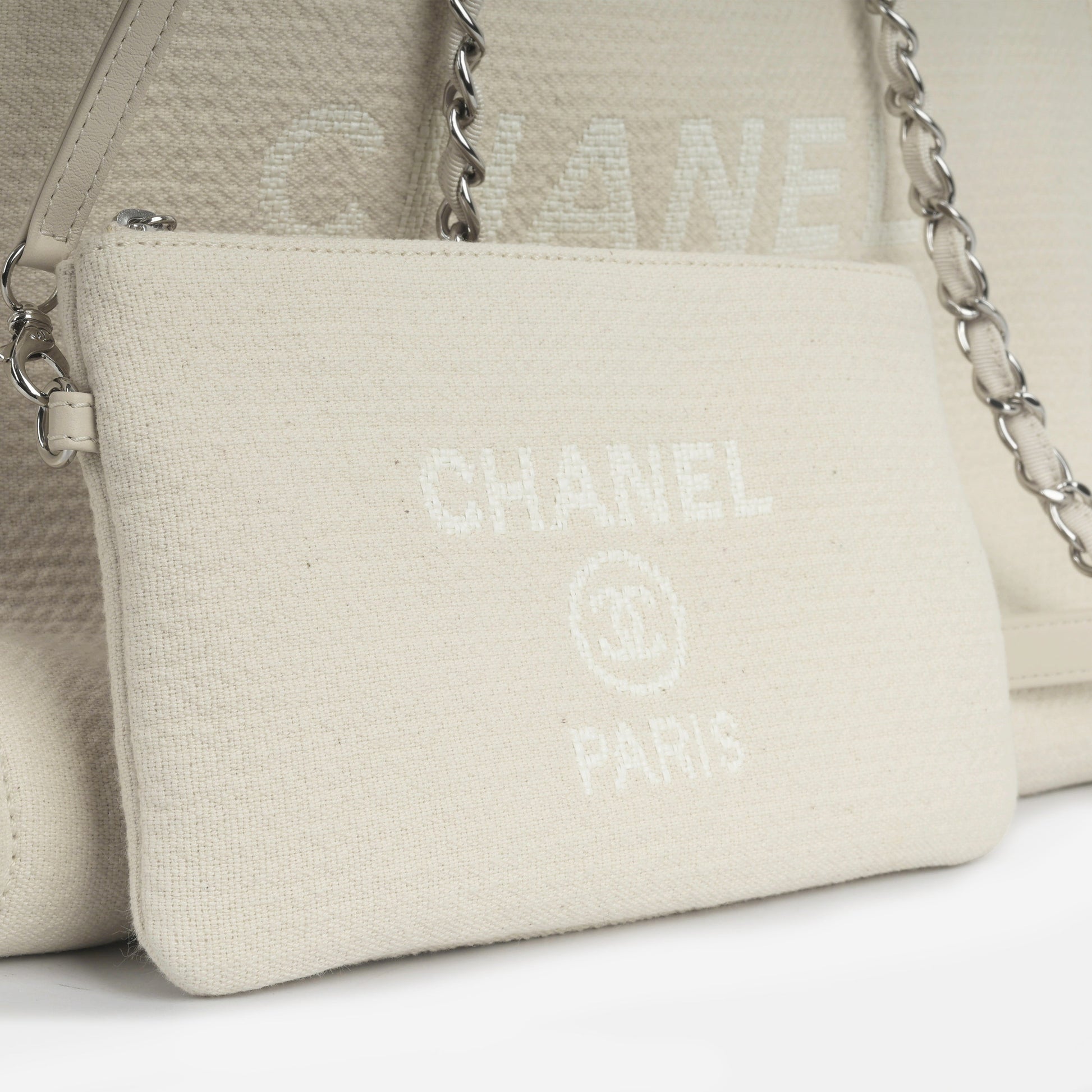 Chanel Deauville - Large
