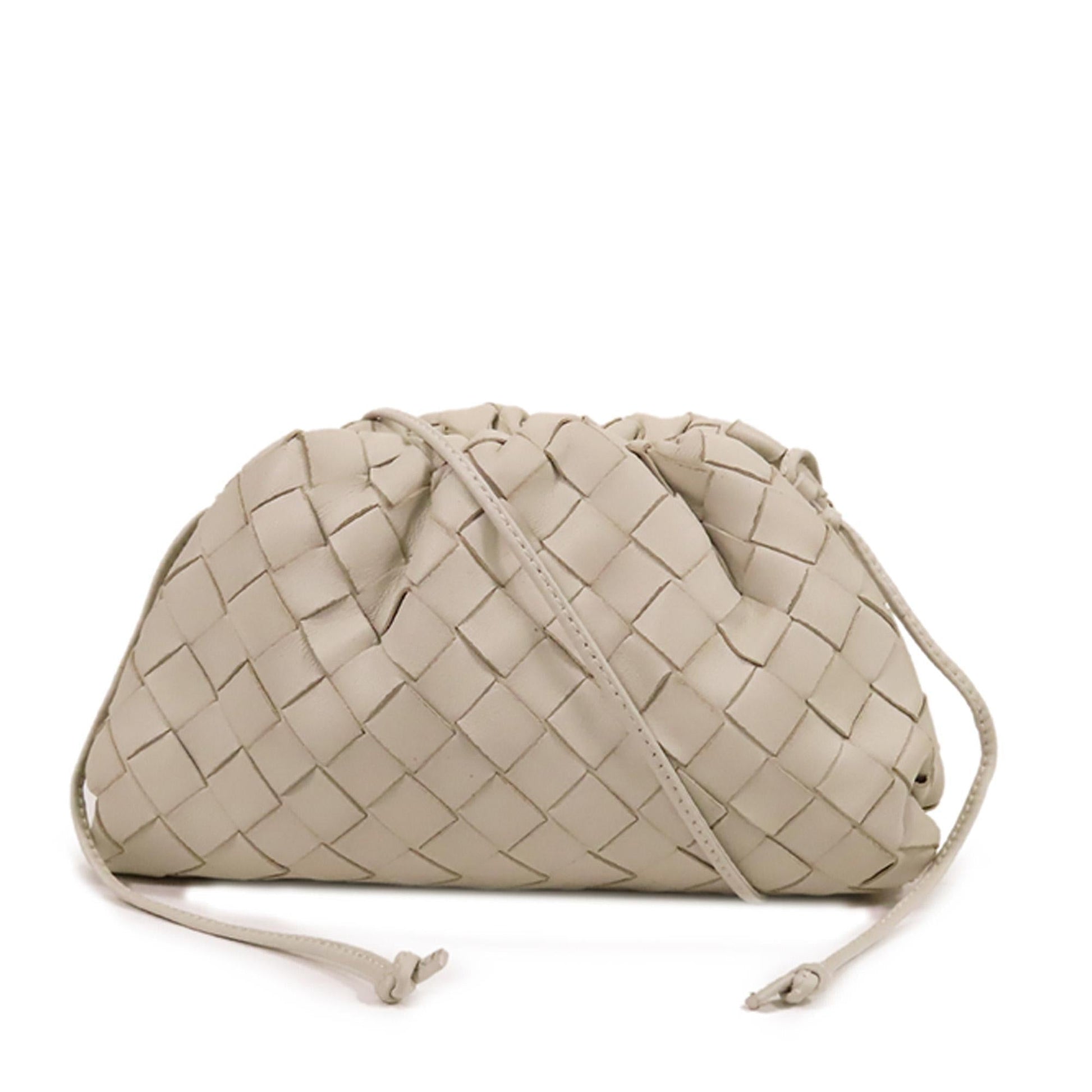 Luxury Bottega Veneta Intrecciato The Mini Pouch (SHG-G2TffH)