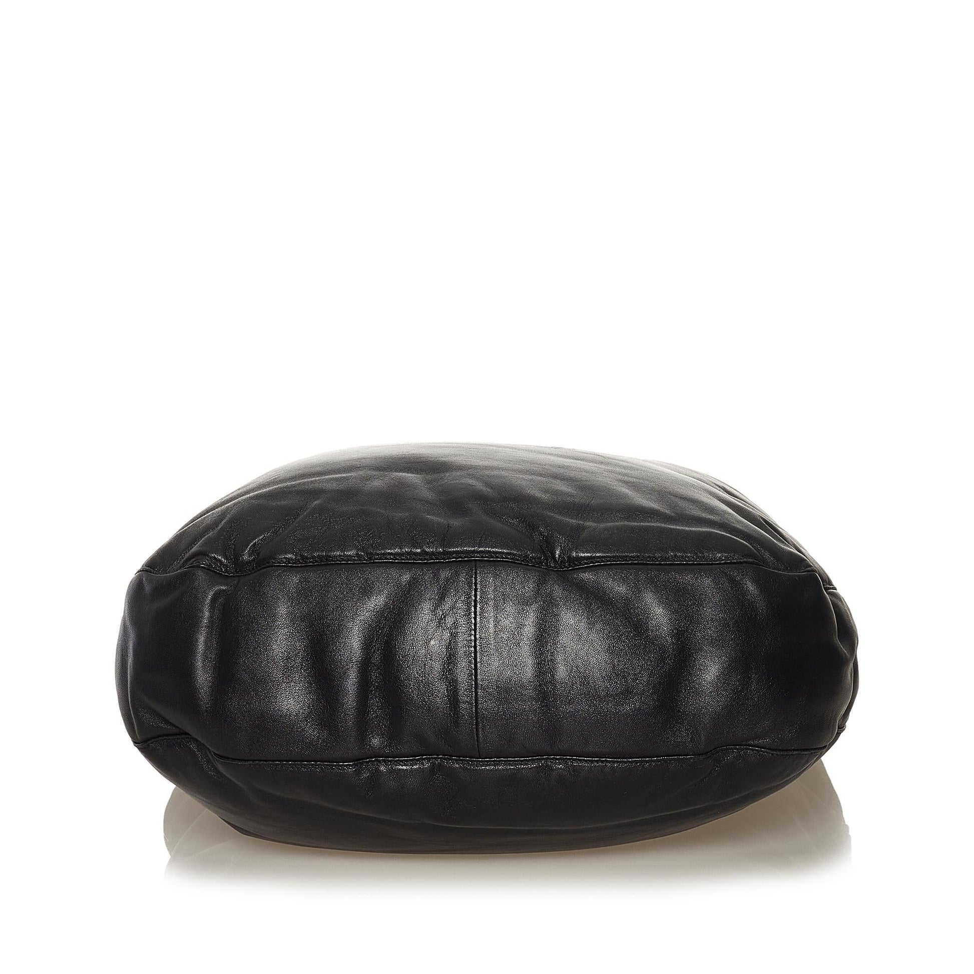 Luxury Bottega Veneta Leather Shoulder Bag (SHG-34977)