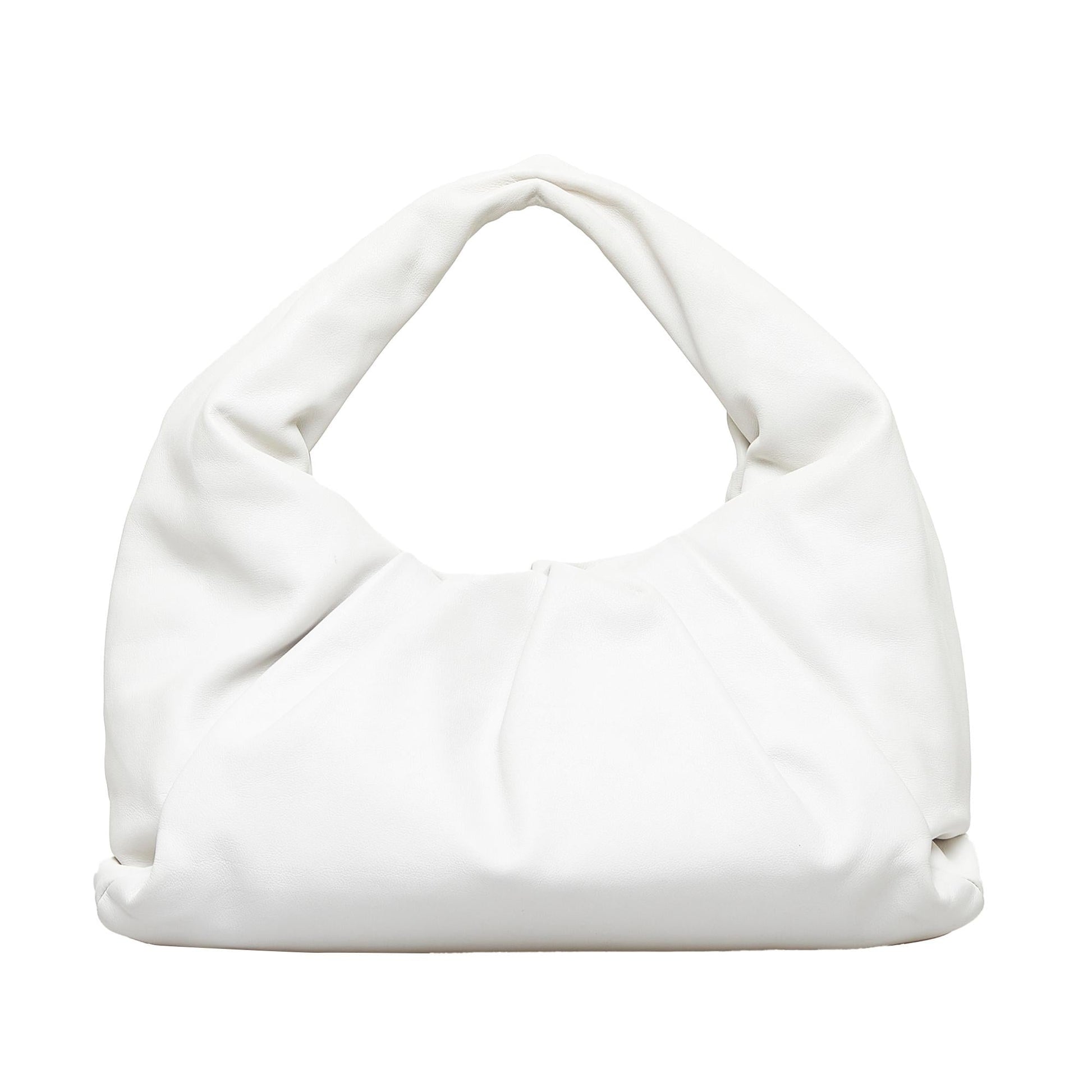 Luxury Bottega Veneta Medium The Shoulder Pouch (SHG-CPPnWy)