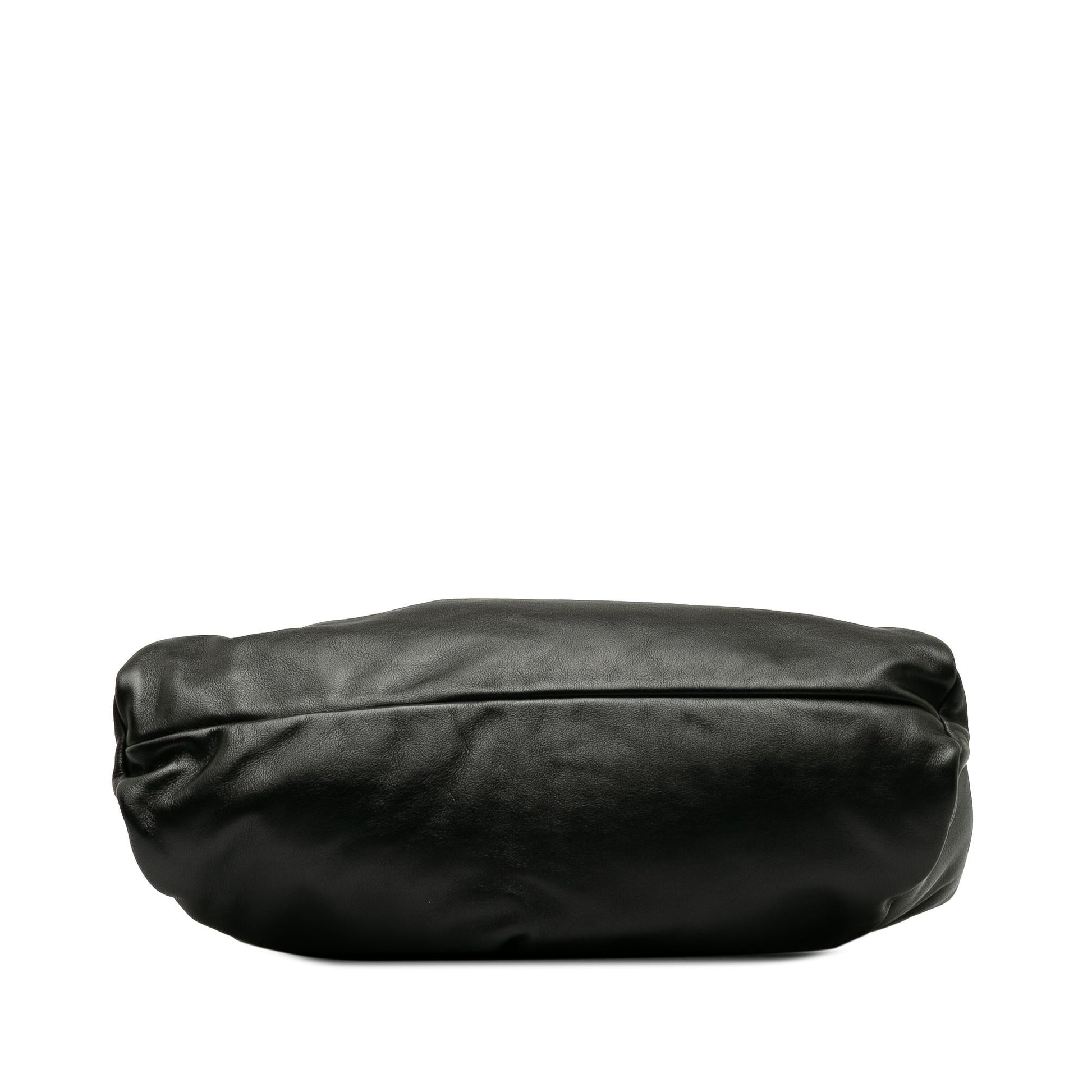 Luxury Bottega Veneta Medium The Shoulder Pouch (SHG-Ob0Yvz)