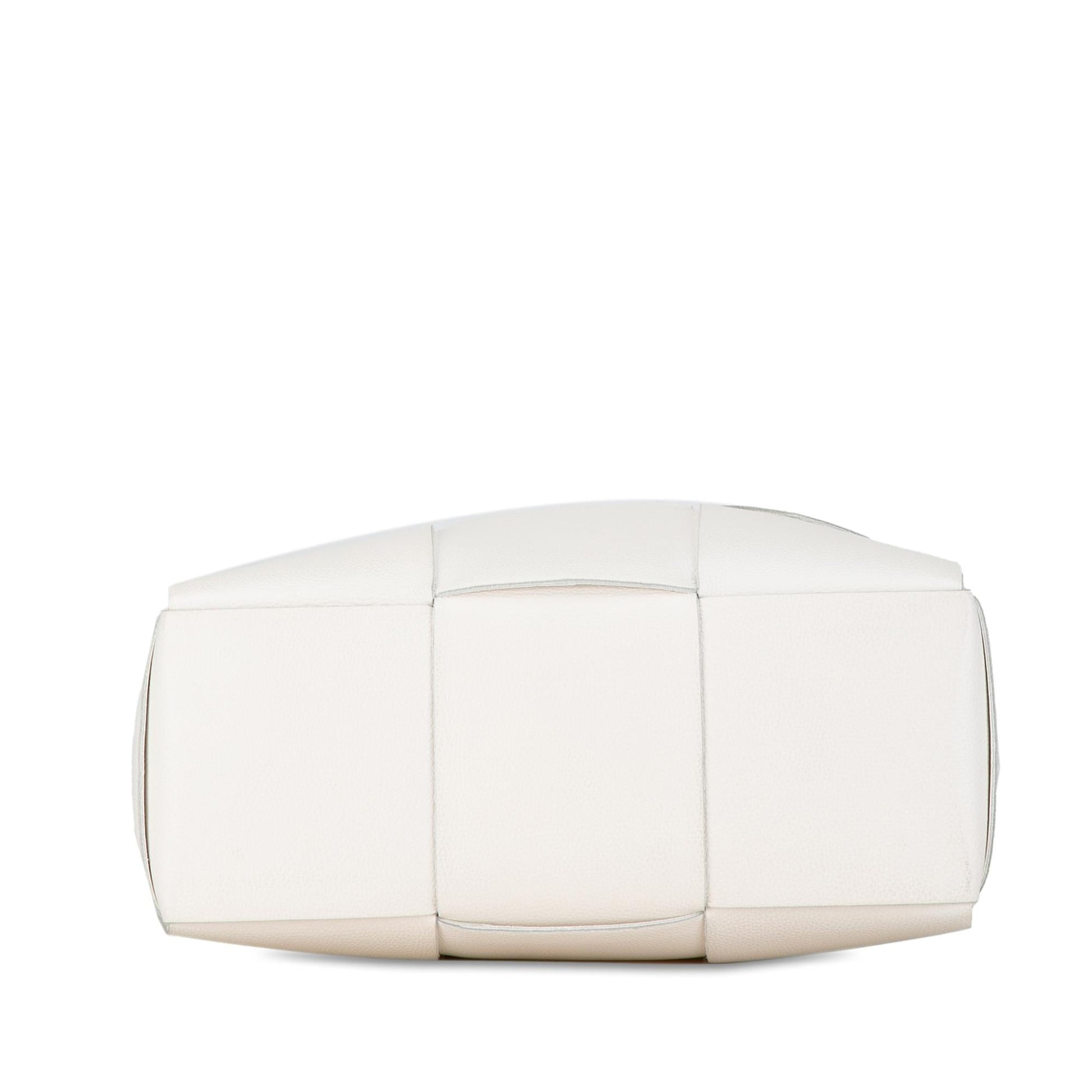 Luxury Bottega Veneta Small Maxi Intrecciato Arco Tote (SHG-qlmawG)