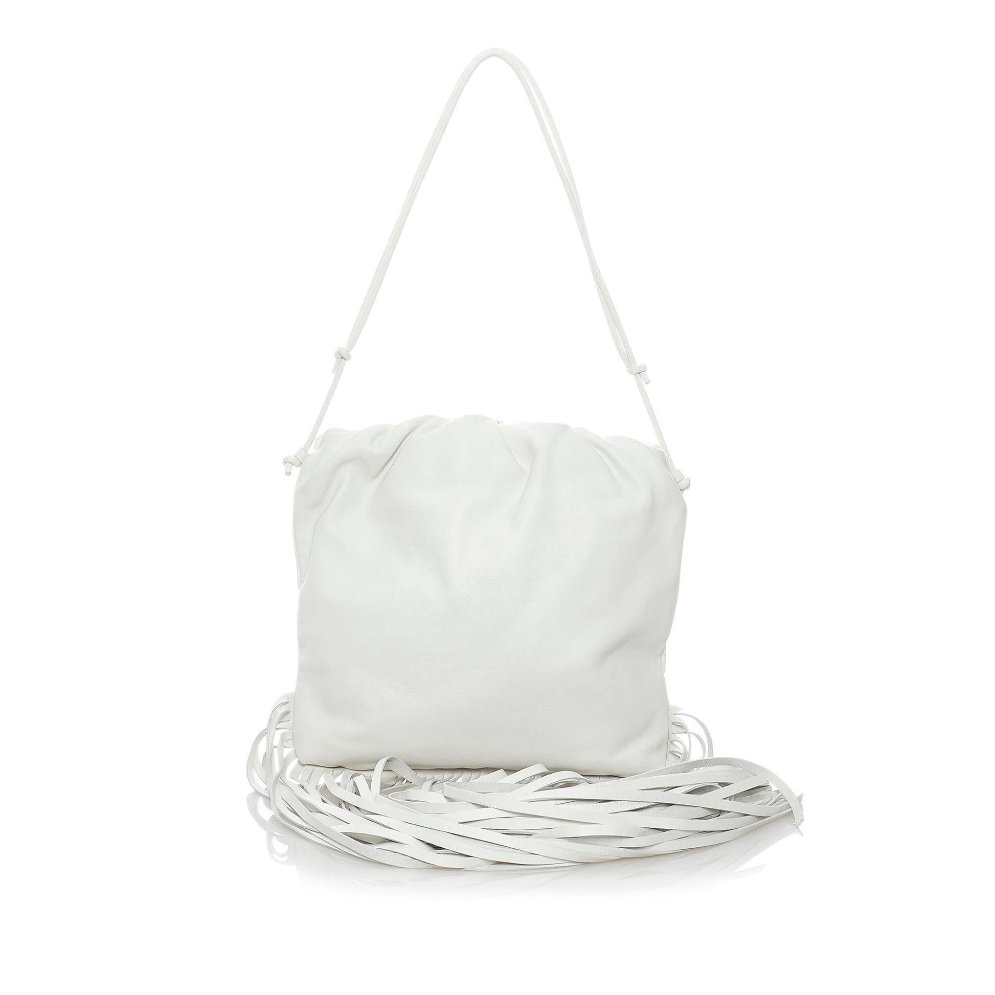 Luxury Bottega Veneta The Fringe Pouch Leather Shoulder Bag (SHG-26Hbfa)