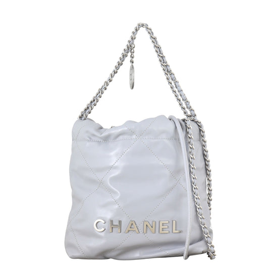Chanel 22 Hobo Mini