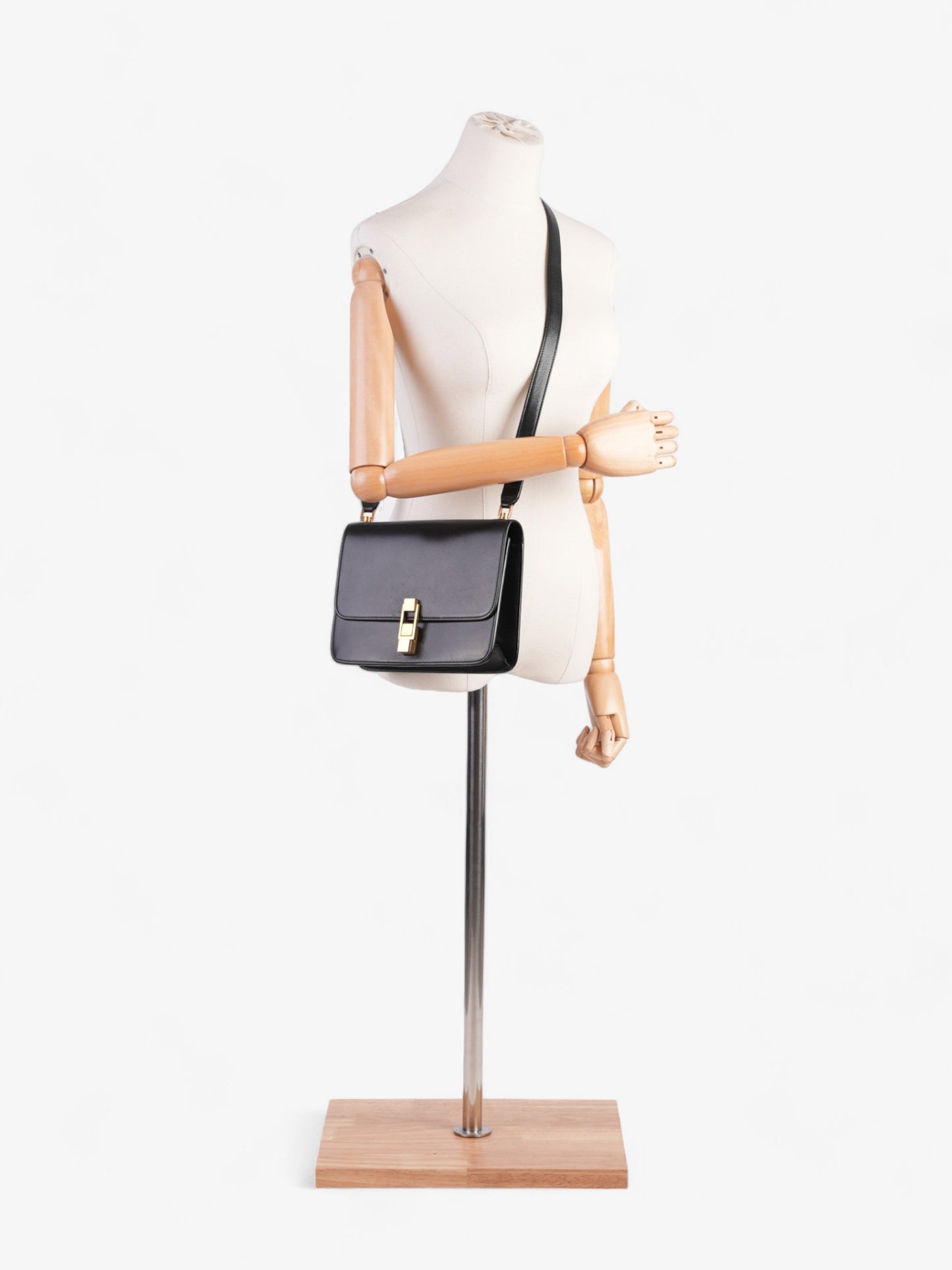 Saint Laurent Le CarrÃÂ© Black Leather Medium